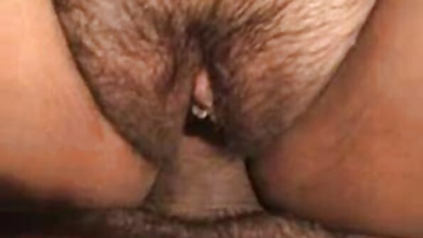 অভিজ্ঞ ডারেক চুদা চুদি বড় অশ্লীল ডার্লিং বড় boobs সঙ্গে একটি নিখুঁত tugjob দেয়